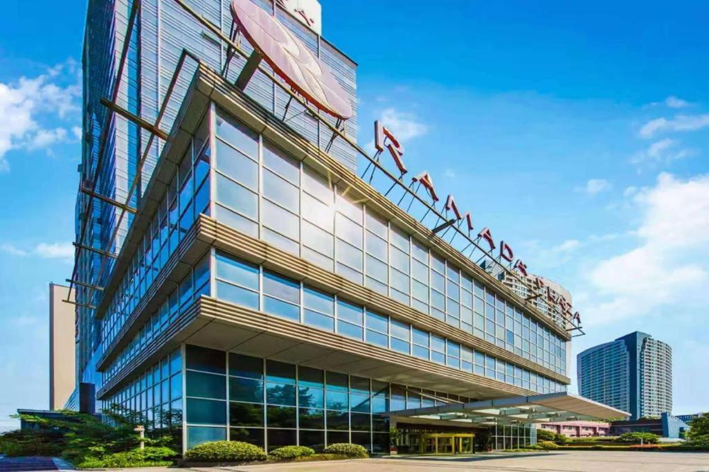 Ramada Plaza By Wyndham Hangzhou Riverside Exterior photo
