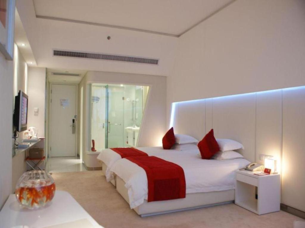 Ramada Plaza By Wyndham Hangzhou Riverside Exterior photo